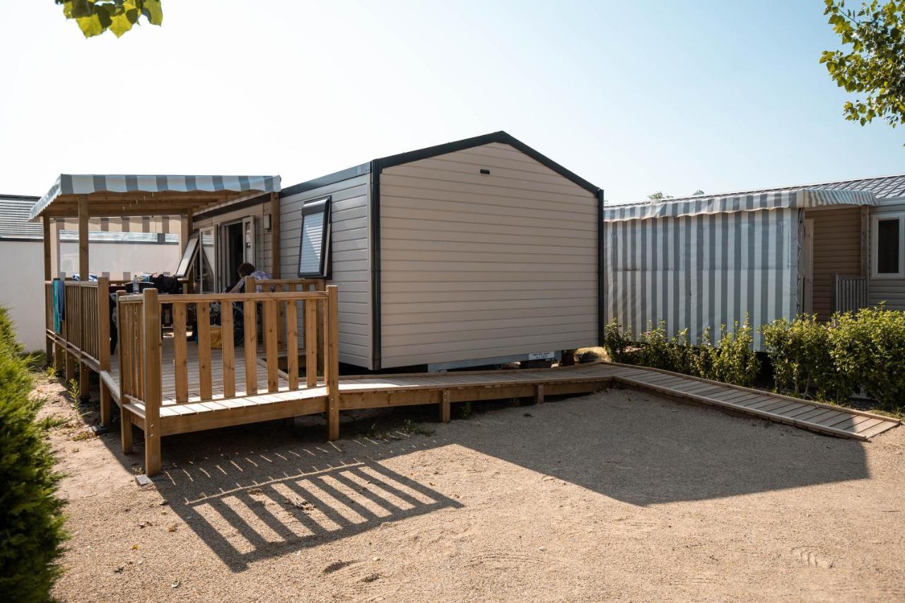 Hotel Camping Les Alizes Saint-Hilaire-de-Riez Exterior foto