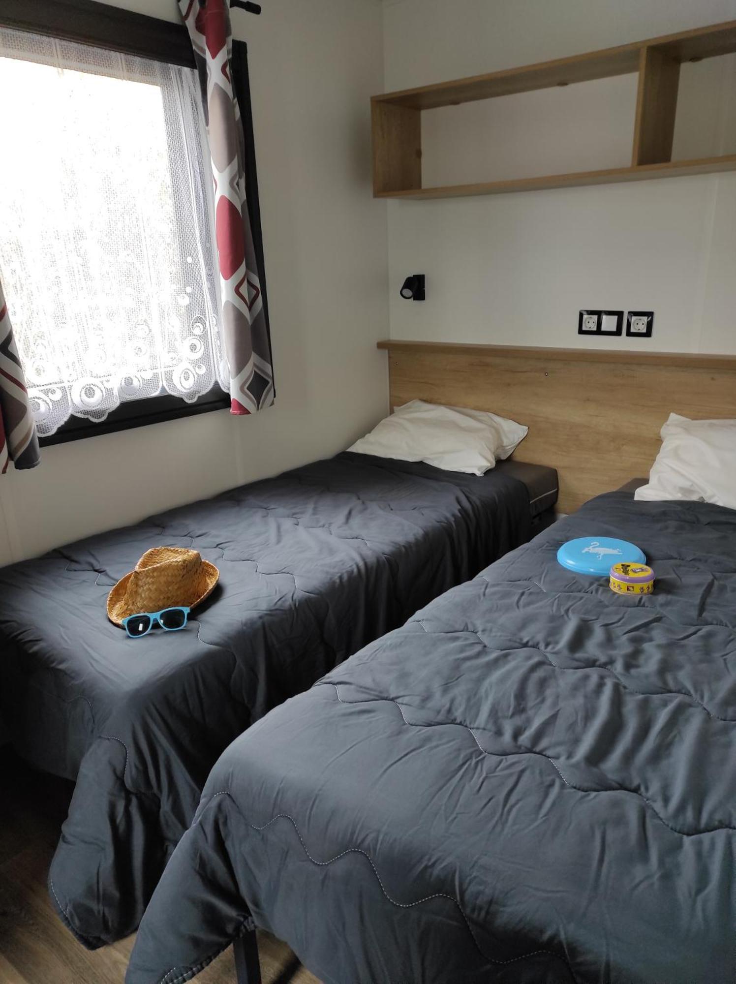Hotel Camping Les Alizes Saint-Hilaire-de-Riez Zimmer foto