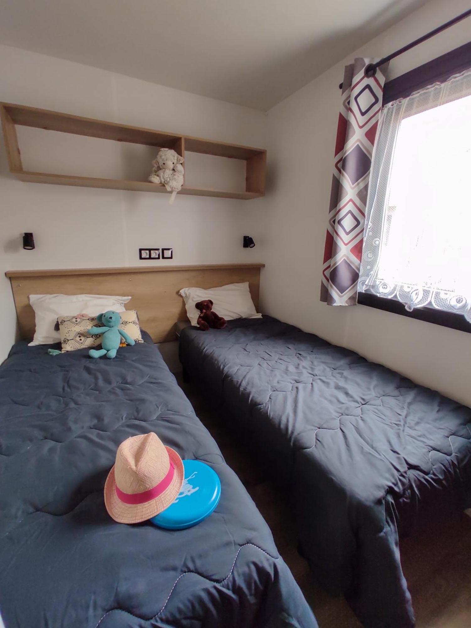 Hotel Camping Les Alizes Saint-Hilaire-de-Riez Zimmer foto